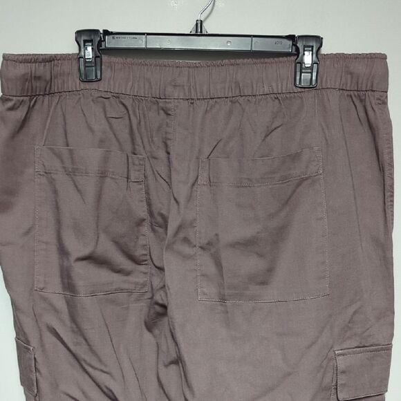 GAP Mauve Cargo Pants Relaxed Fit Lightweight - Picture 3 of 7